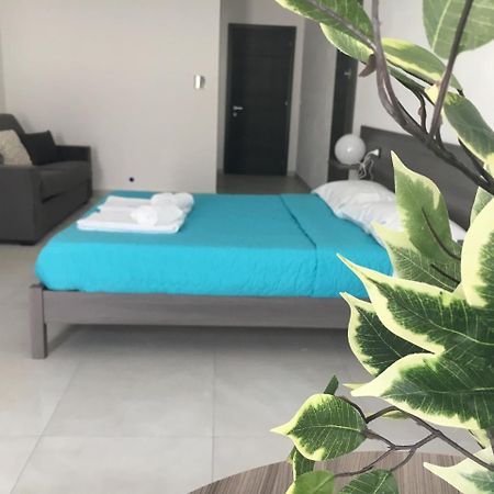 B&B Costa Azzurra Porto Cesareo Bagian luar foto