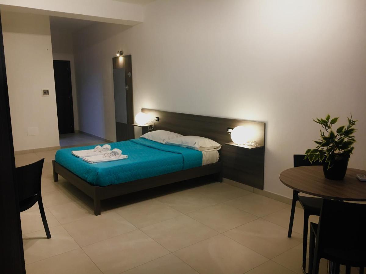 B&B Costa Azzurra Porto Cesareo Bagian luar foto