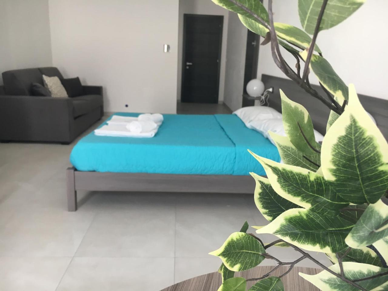 B&B Costa Azzurra Porto Cesareo Bagian luar foto