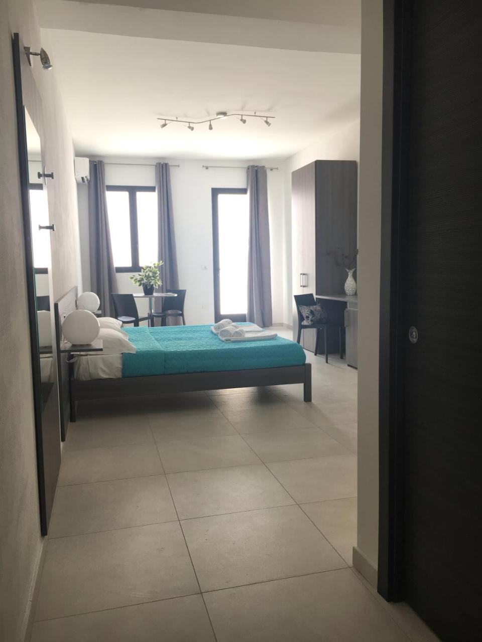 B&B Costa Azzurra Porto Cesareo Bagian luar foto